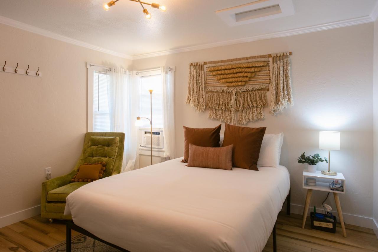 Waterfront River Apartments Rogue River Ngoại thất bức ảnh