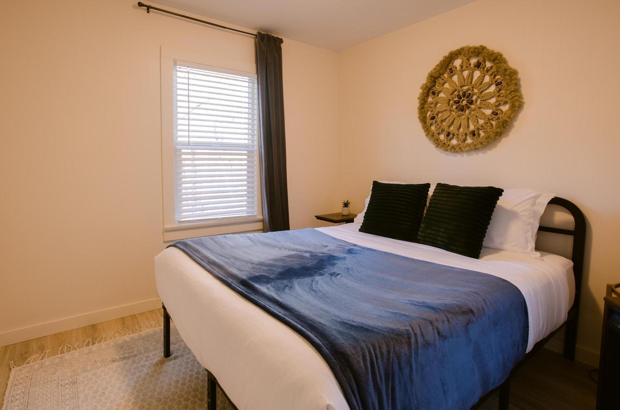 Waterfront River Apartments Rogue River Ngoại thất bức ảnh