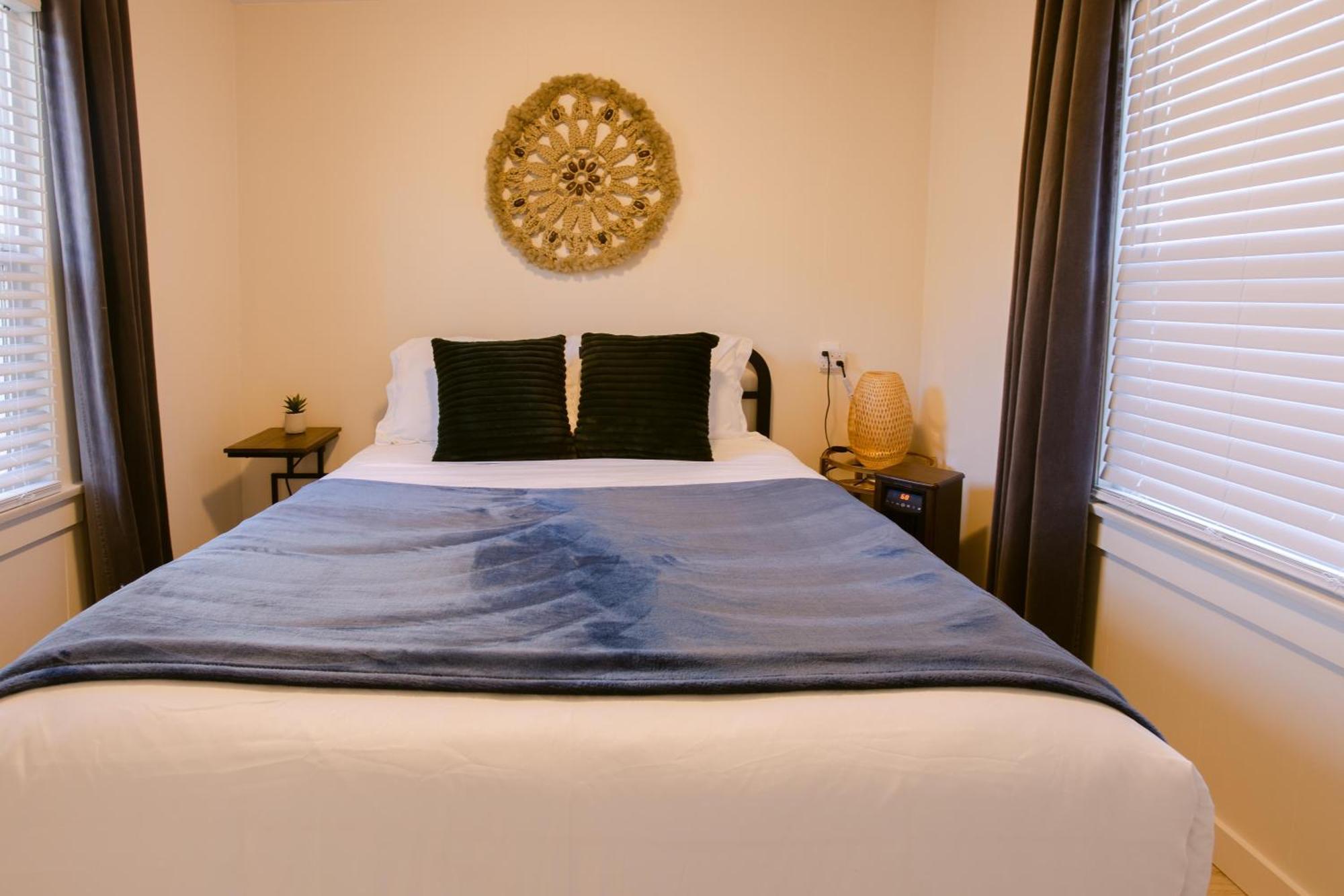 Waterfront River Apartments Rogue River Ngoại thất bức ảnh